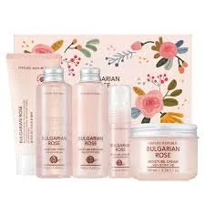 NATURE REPUBLIC BULGARIAN ROSE SET