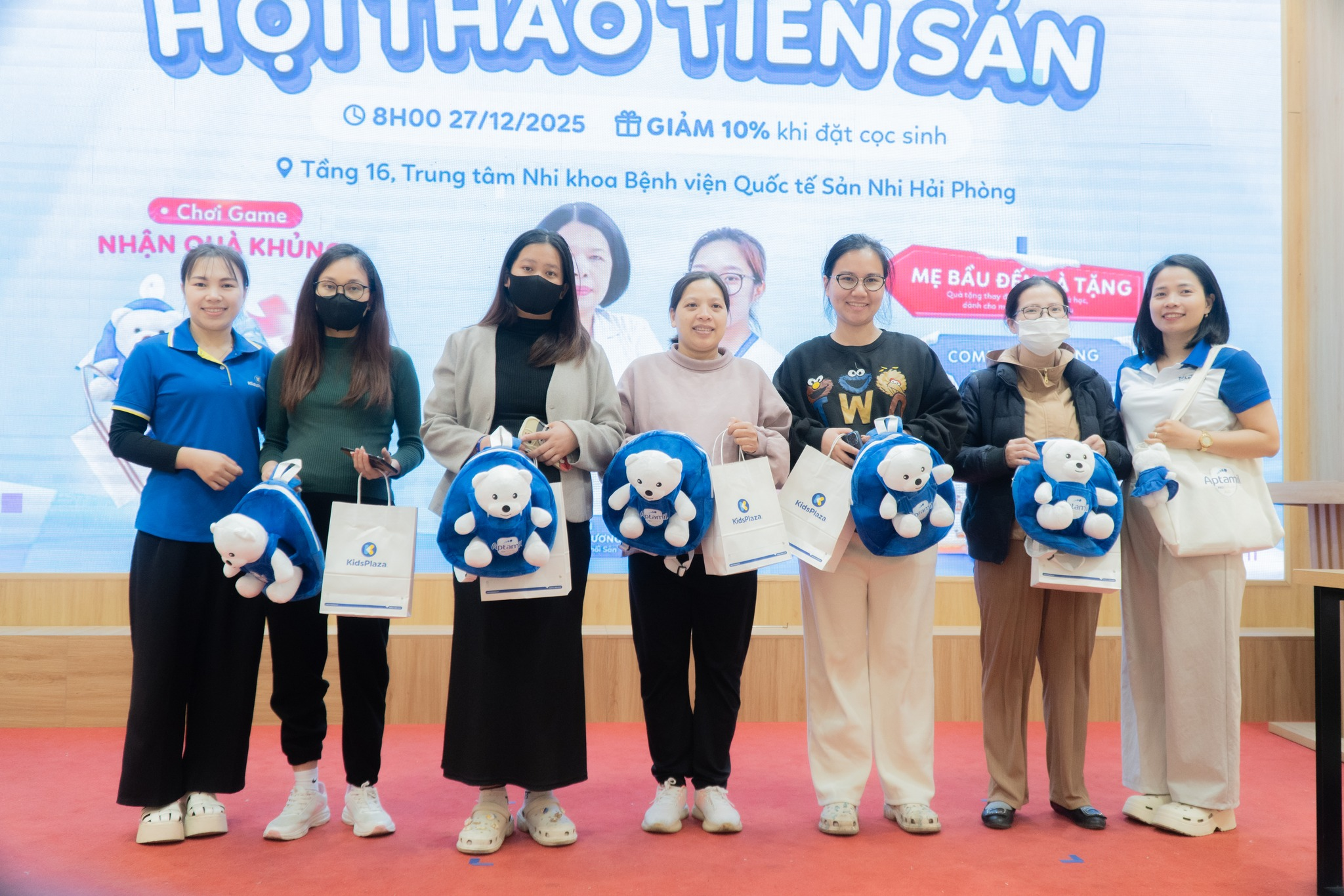 HỘI THẢO TIỀN SẢN THÁNG 12 TẠI BVQT SẢN NHI HẢI PHÒNG: BUỔI SÁNG TRÀN NĂNG LƯỢNG CỦA CÁC MẸ BẦU CÙNG KIDSPLAZA - Bệnh viện Quốc tế Sản Nhi Hải Phòng