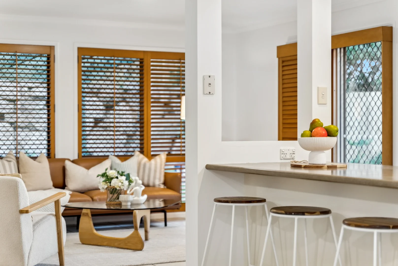 A wide lounge in Upper Kedron.