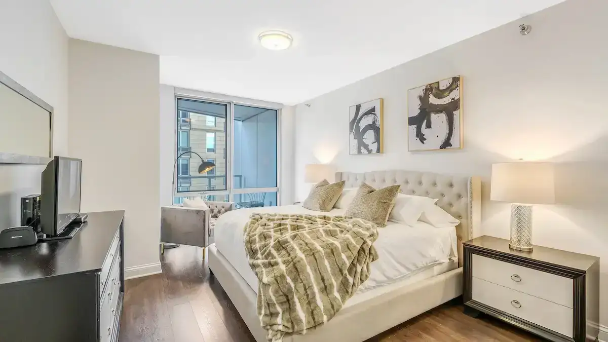 designer bedroom in luxury apartment - chicago luxury apartments