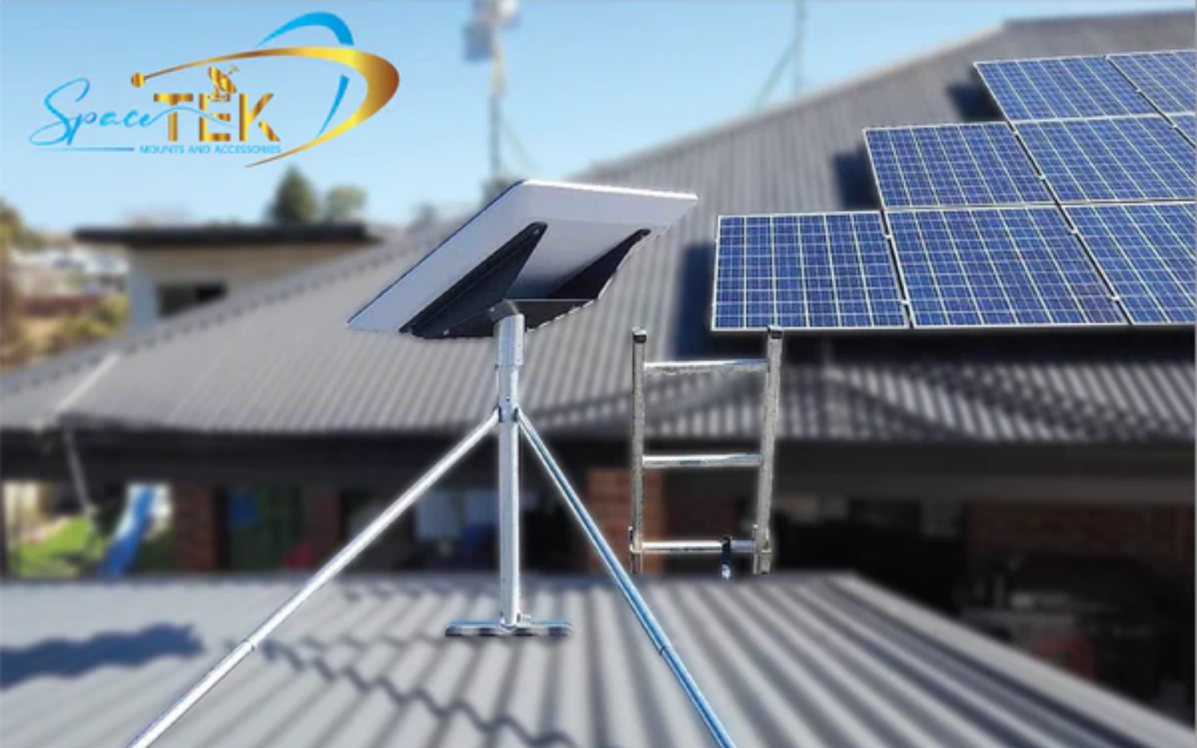 Image contrasting a flimsy, rusted generic Starlink mount with a robust, clean SpaceTek mount in an outdoor setting - Heavy duty mount