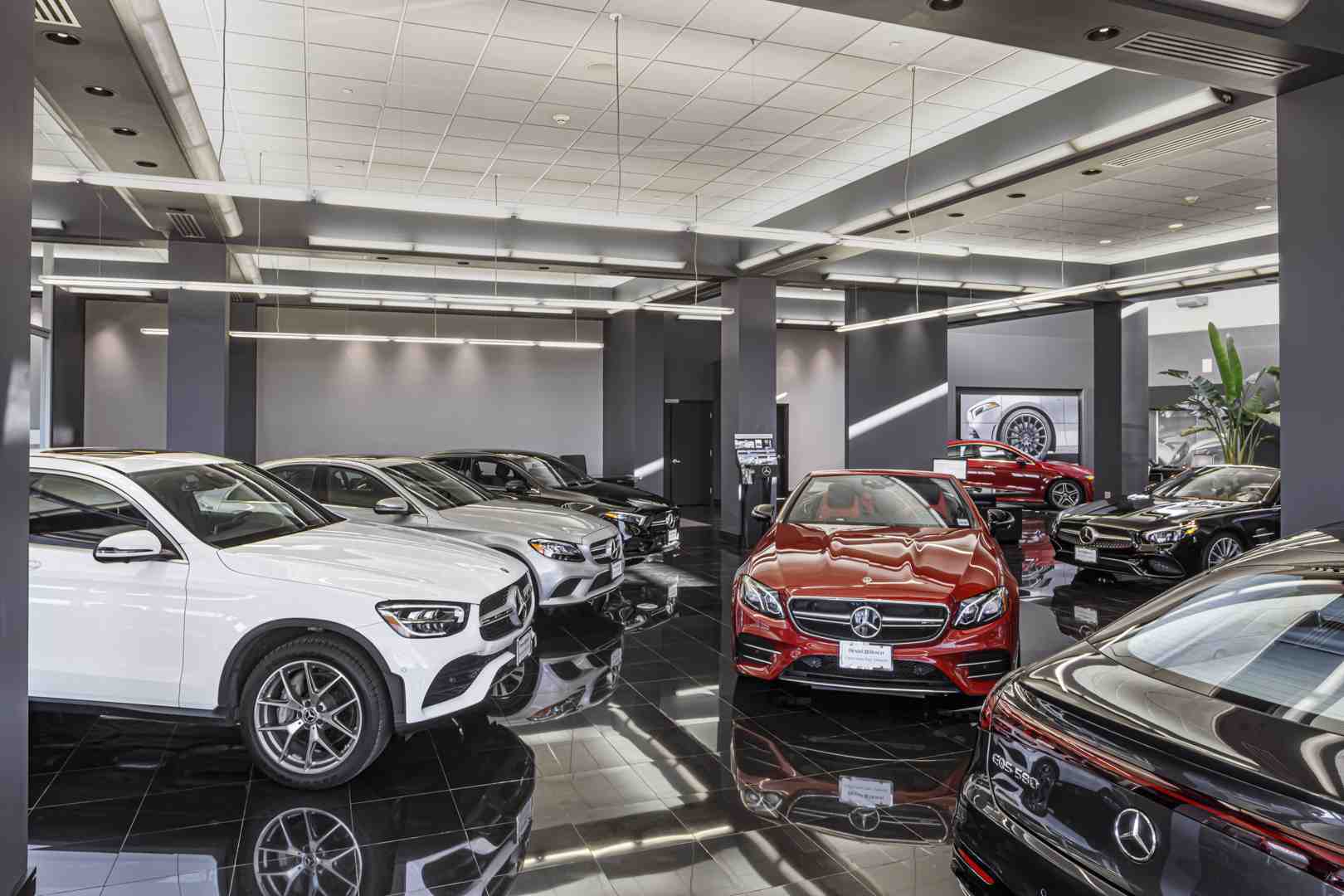 Benzel-Busch Certified Pre-Owned Mercedes-Benz Showroom - Stress-free car buying Benzel-Busch Certified Pre-Owned Mercedes-Benz Showroom - Stress-free car buying