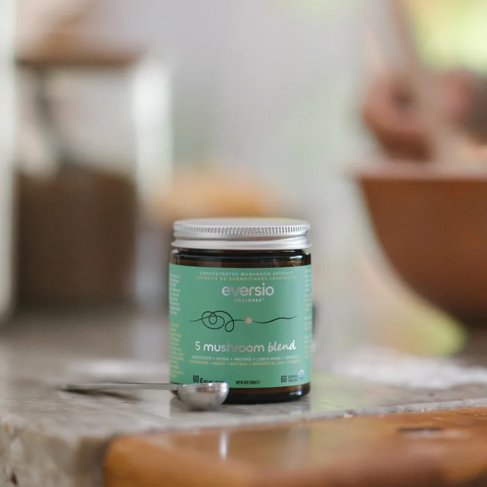 A jar of Eversio Wellness 5 Mushroom Blend, including Tremella—the jelly mushroom for skin and hydration.