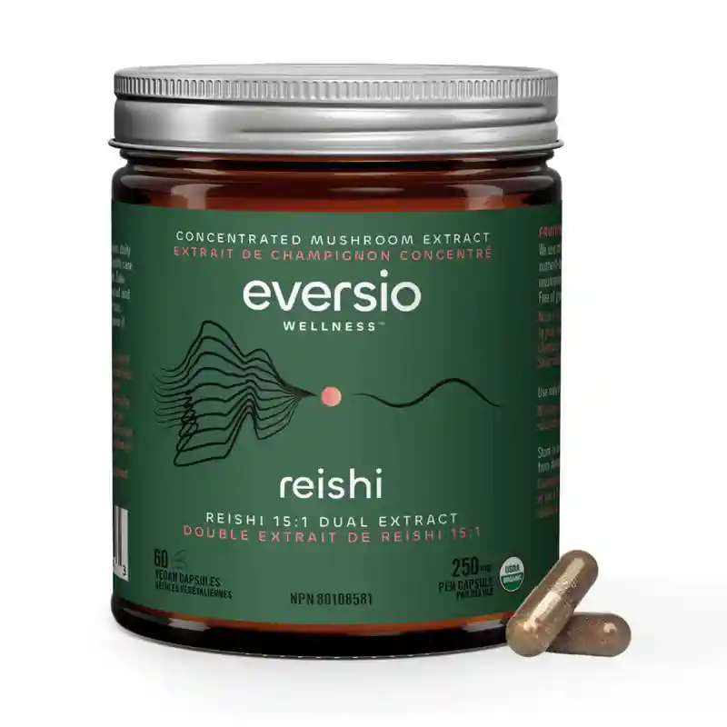 Front view of a dark green jar containing Reishi 15:1 dual extract capsules from a reputable Canadian mushroom company.