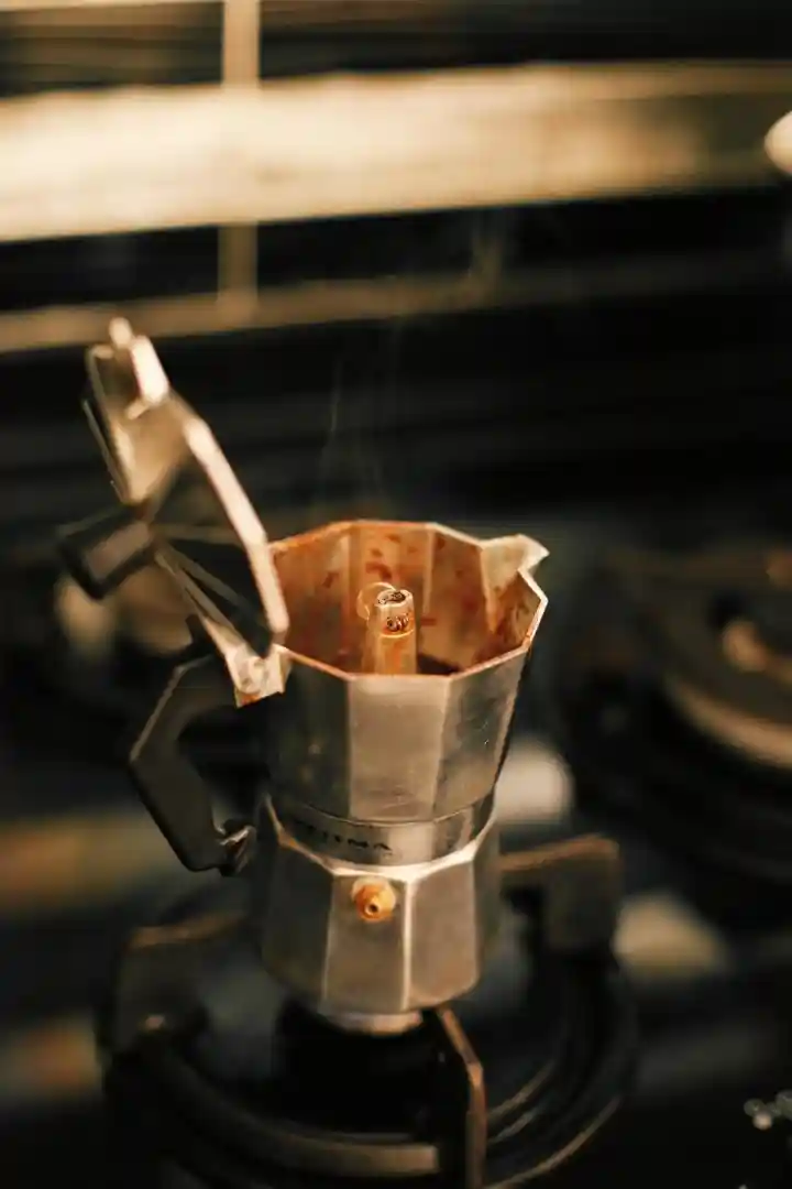 coffee in moka pot