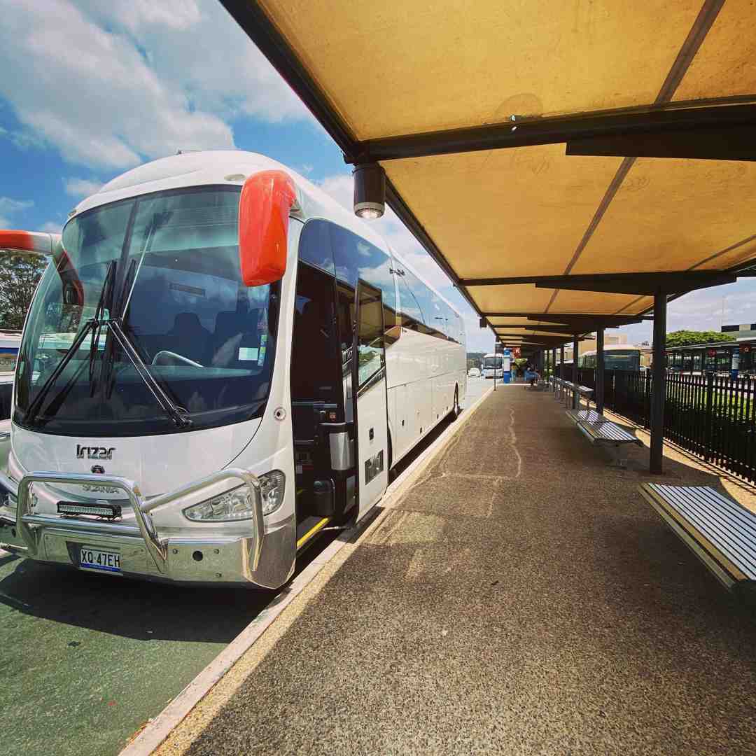 private hire minibus - private hire minibus
