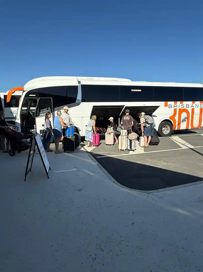 gold coast bus hire with driver - gold coast bus hire with driver