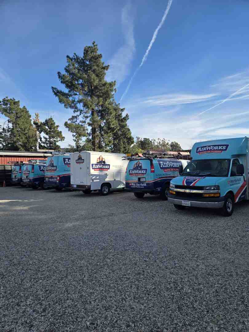 Infographic showing the top 5 signs it's time for heating system replacement: 1. System is 15-20 years old, 2. Energy bills increasing without explanation, 3. Repair costs approaching 30-50% of new unit cost, 4. Uneven heating with cold spots in different rooms, 5. Strange noises like rattling, pounding, or unusual sounds from the system - heating replacement in oxnard ca