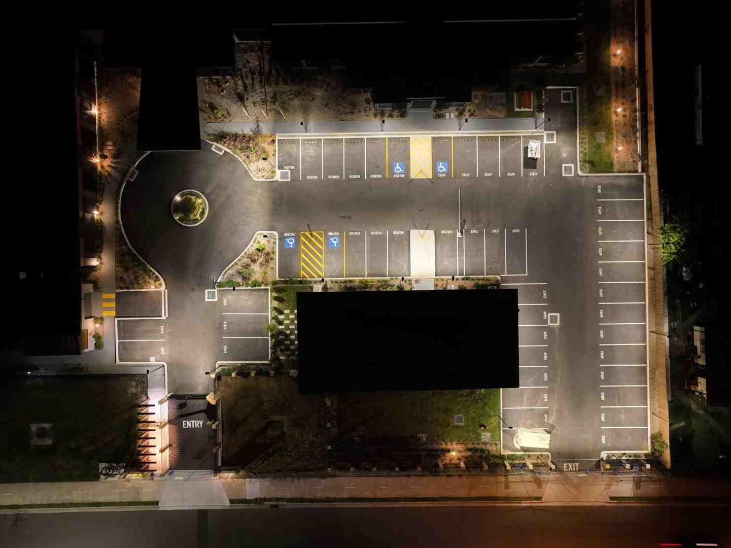 Graces Place Car Park lighting – Doonside
Graces Place Car Park lighting – Doonside