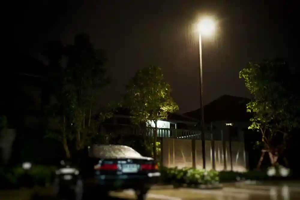 Solar car park lights in an outdoor setting - Car park lighting design