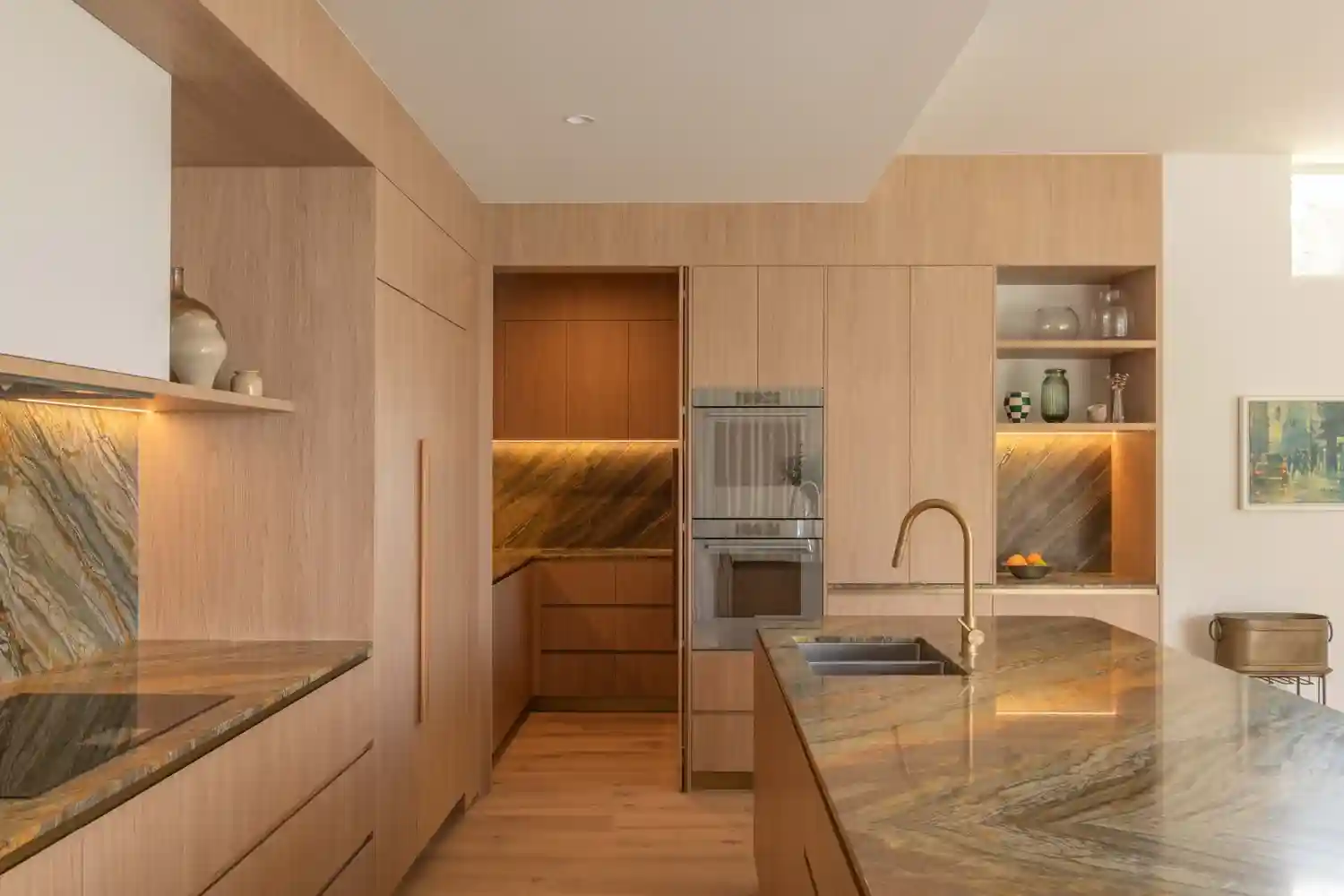 Butler's pantry crafted by G&M Craftsman Cabinets – Aroona Avenue project