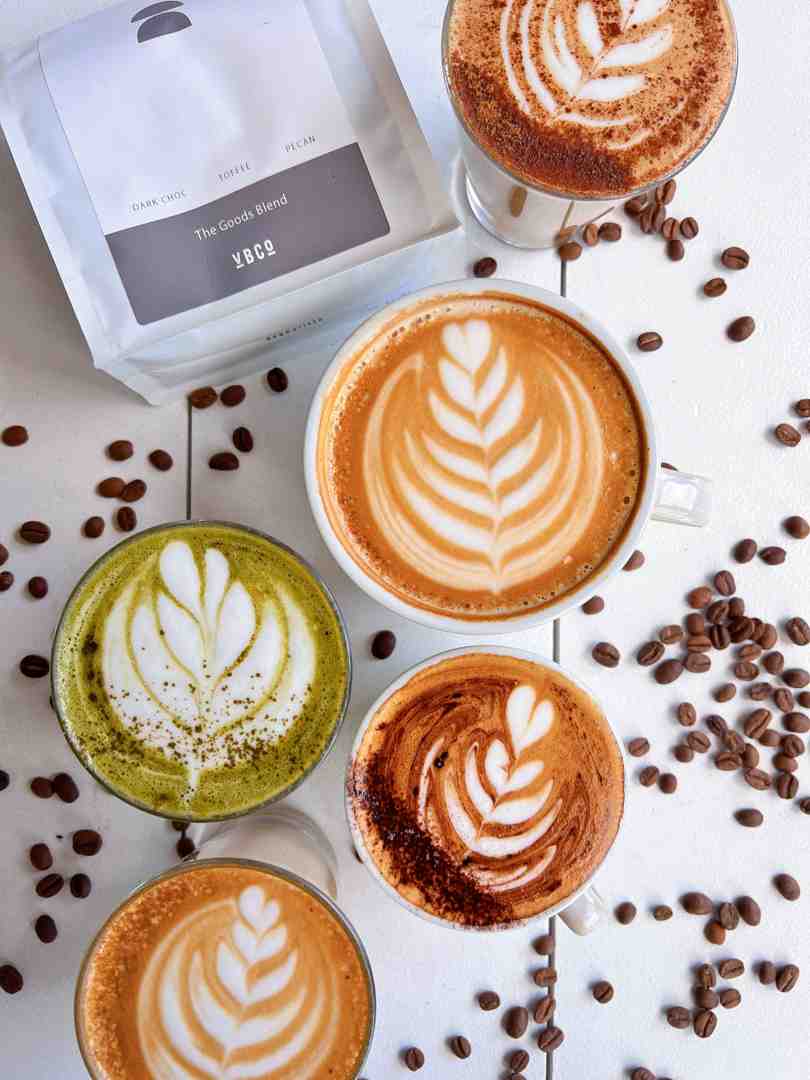 infographic showing caffeine per ounce versus caffeine per serving infographic
