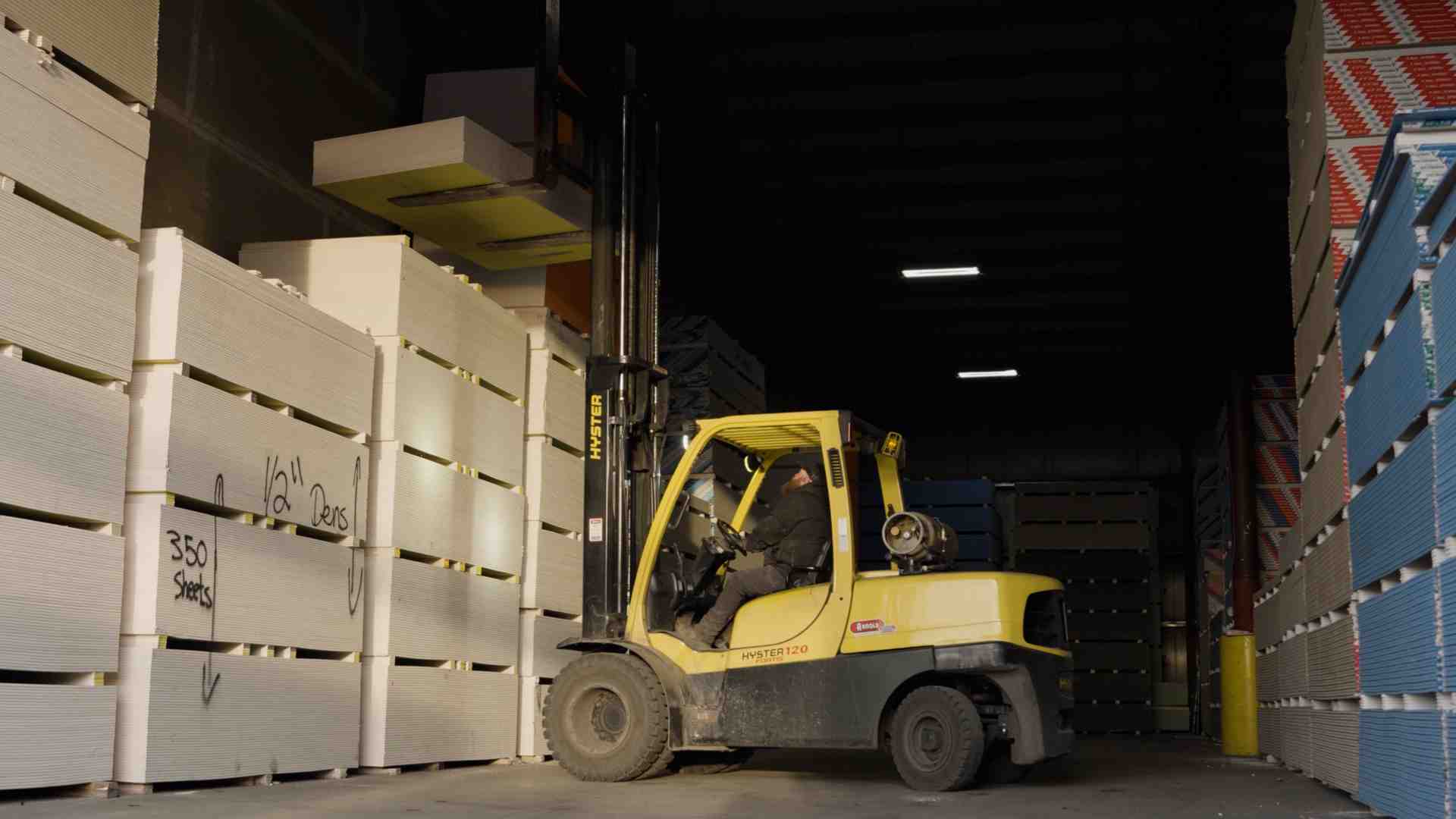 Different types of Gypsum Board in our warehouse Different types of Gypsum Board in our warehouse