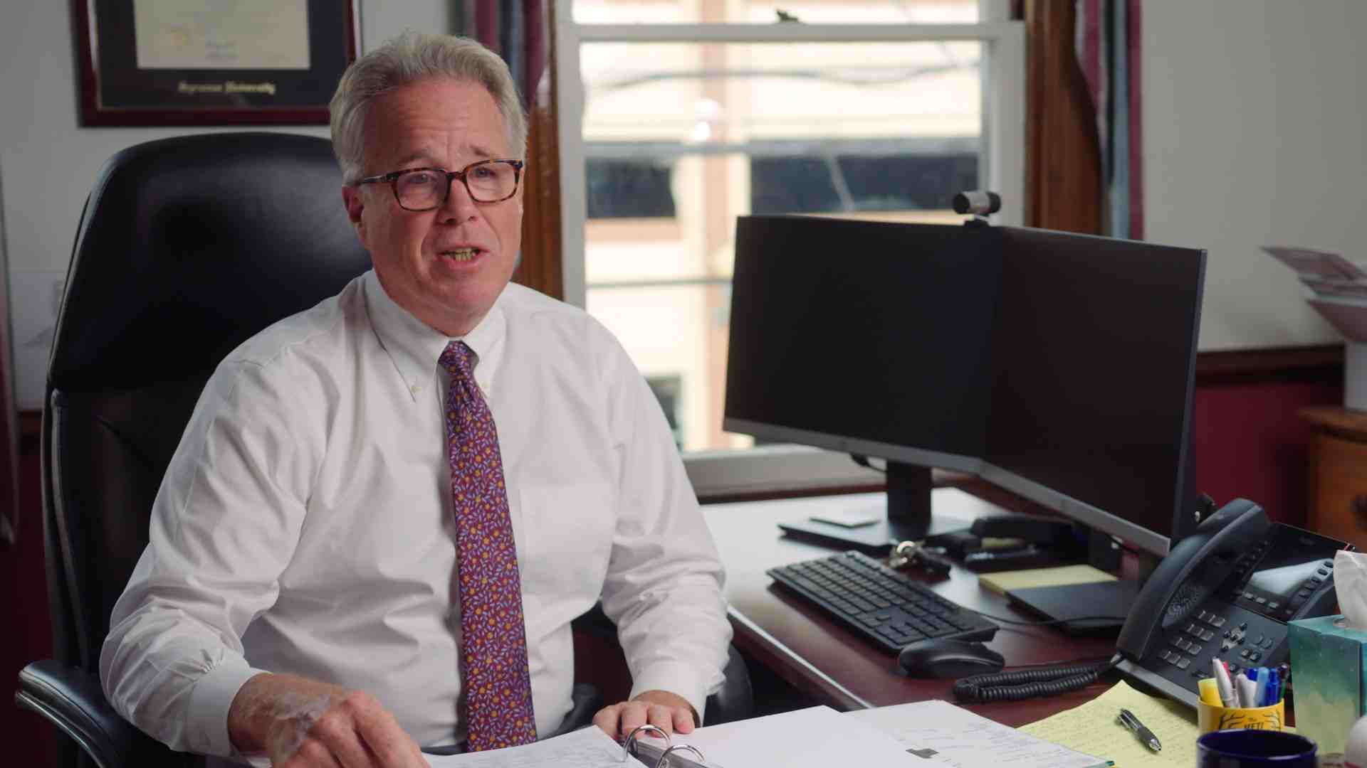 lawyer meeting with a family - Wrongful death attorney