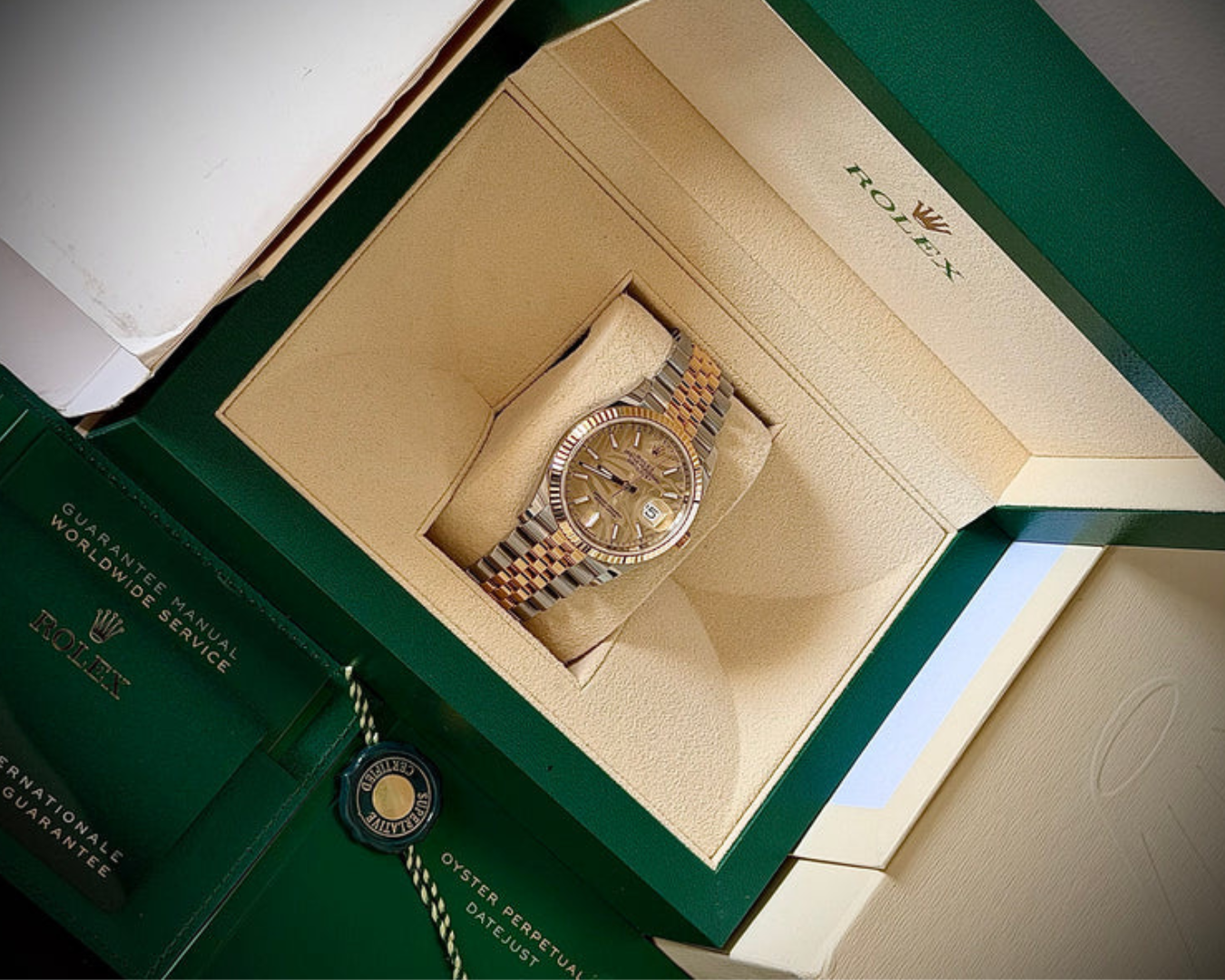 2021 Rolex Datejust 36 Palm Motif Dial in box.