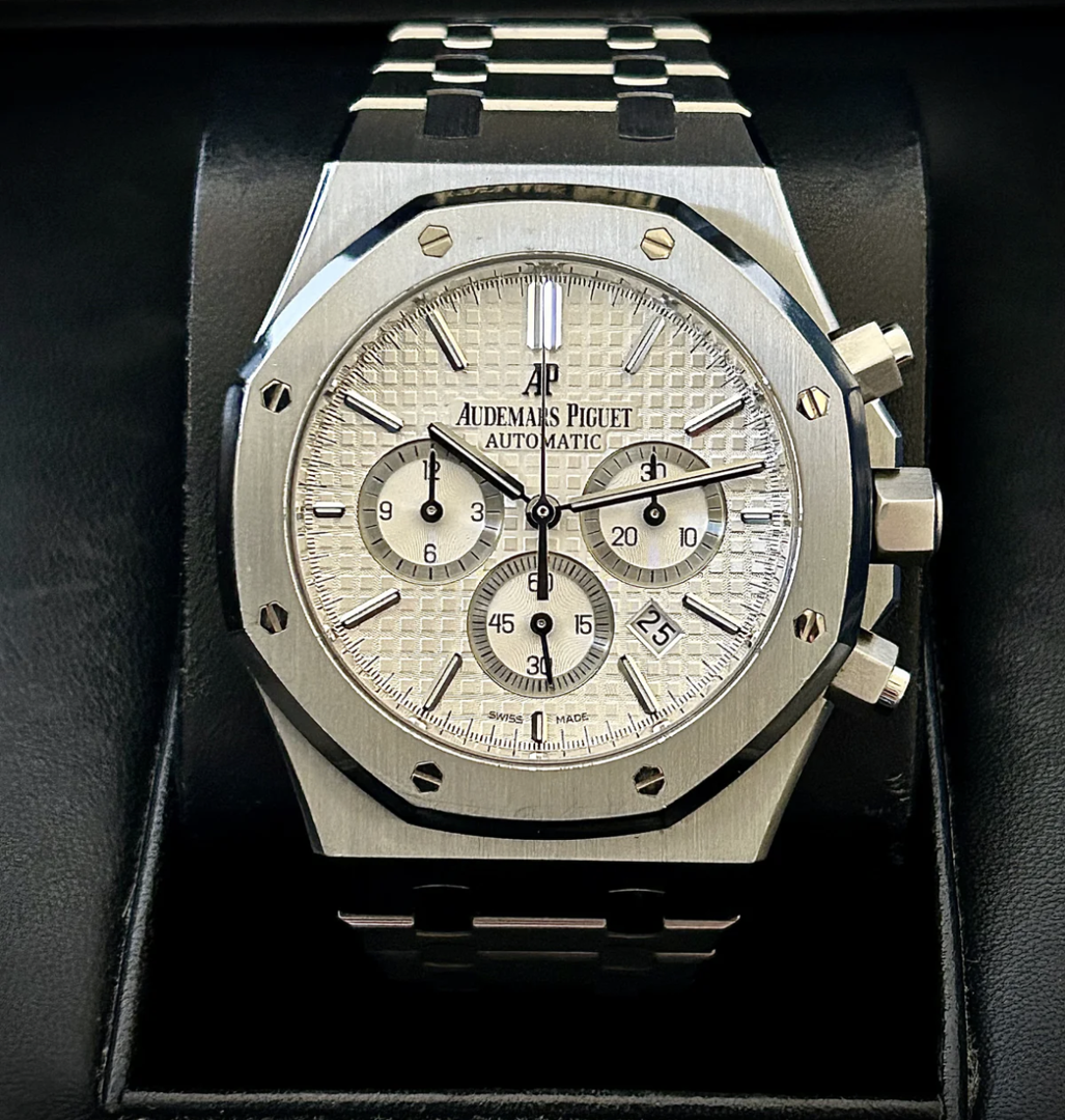 user-inserted 2016 AUDEMARS PIGUET ROYAL OAK CHRONOGRAPH