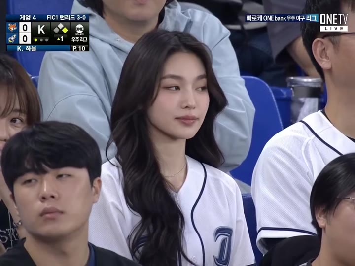 Stadium Cam — AI video template