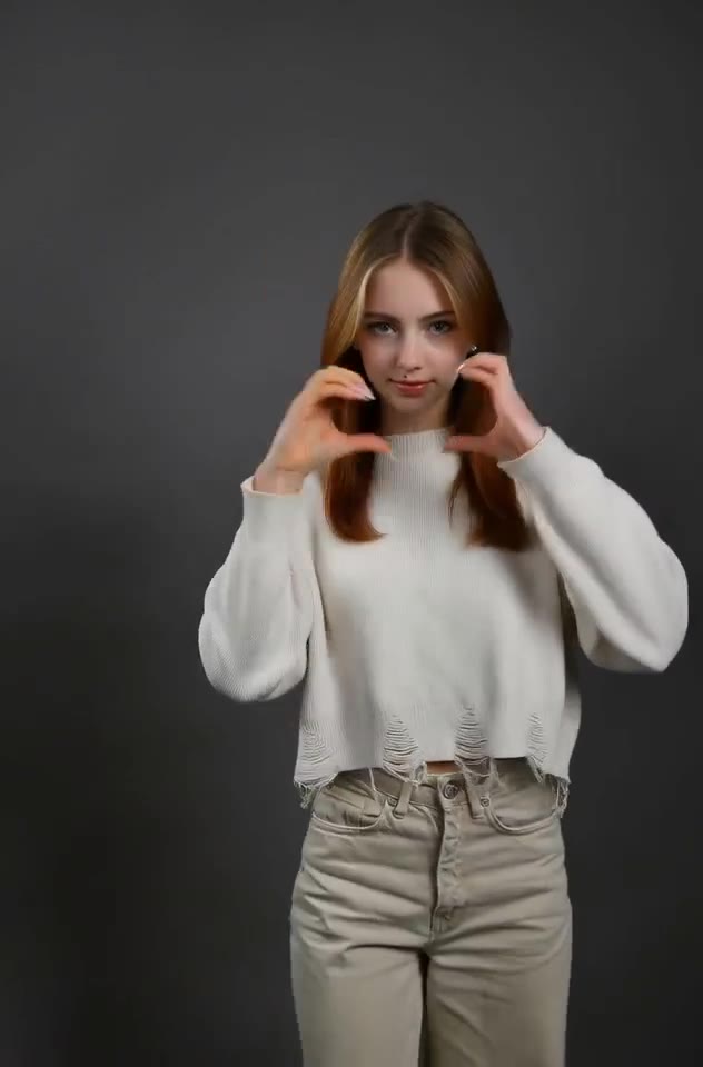 Heart Hands Dance — AI video template