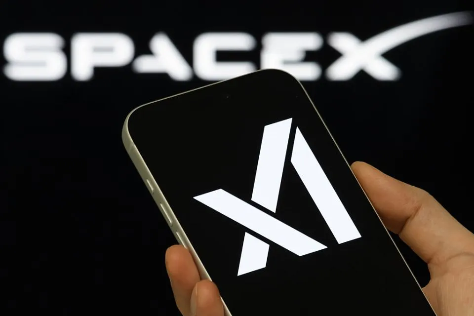 Källbild till artikeln: Goliaths kamp om compute: Googles miljardavtal med SpaceX