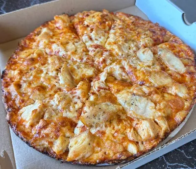 Grilled Chicken Bacon Ranch Pizza