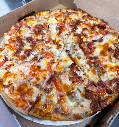 Grilled Chicken Ranch Pizza