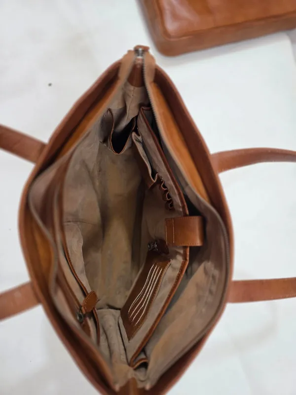 The Abhaneri Tote, photographed by Neeraj Yadav