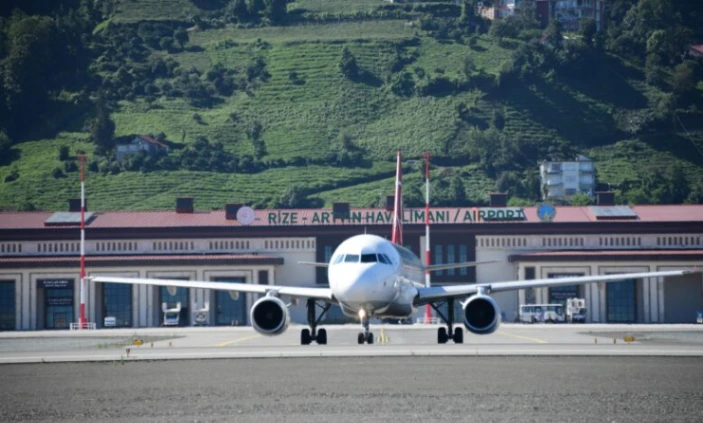 Türkiye Gökyüzünde Rekor Kırdı: 247 Milyon Yolcu Havalimanlarındaydı