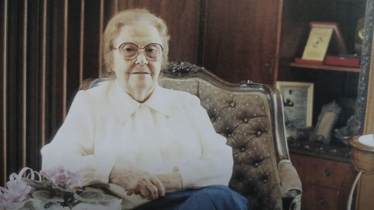 Sabiha Gökçen X'te Gündem Oldu: Mirası Tartışılıyor, Kahramanlık Övülüyor, Eleştiriler Yükseliyor