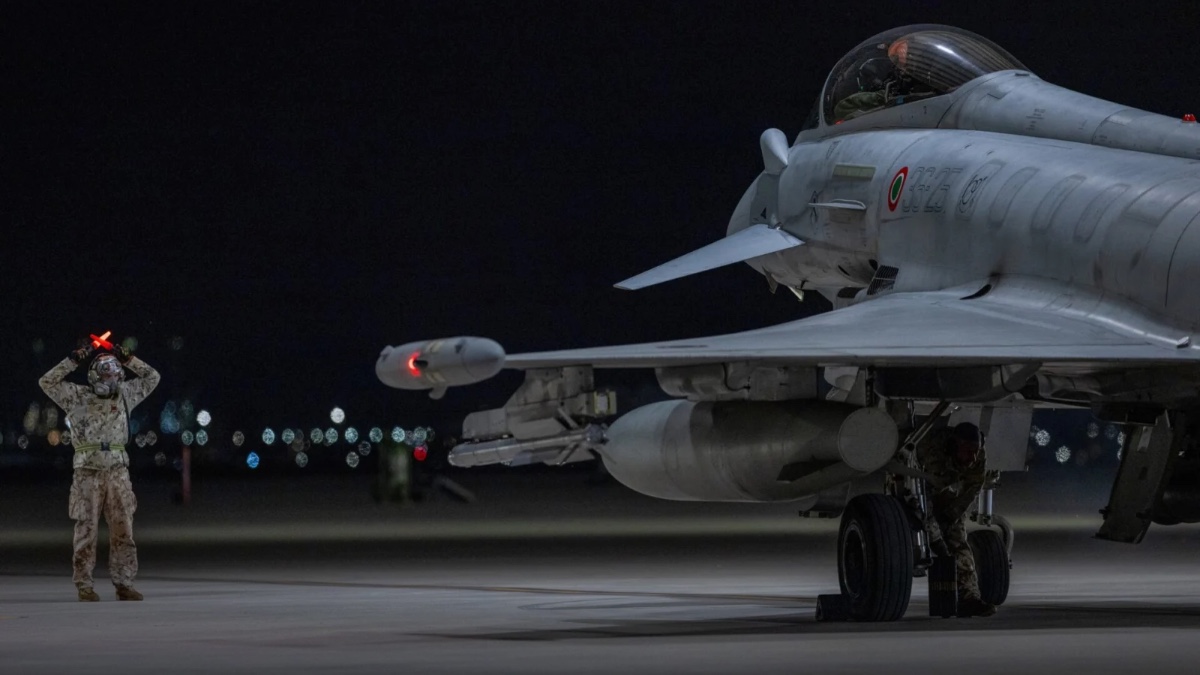 Suudi Arabistan'dan 'Zafer Mızrakları 2026' Tatbikatı: Elektronik Harp Odaklı Güç Gösterisi - Rusya ve Doğu Bloku Haberi