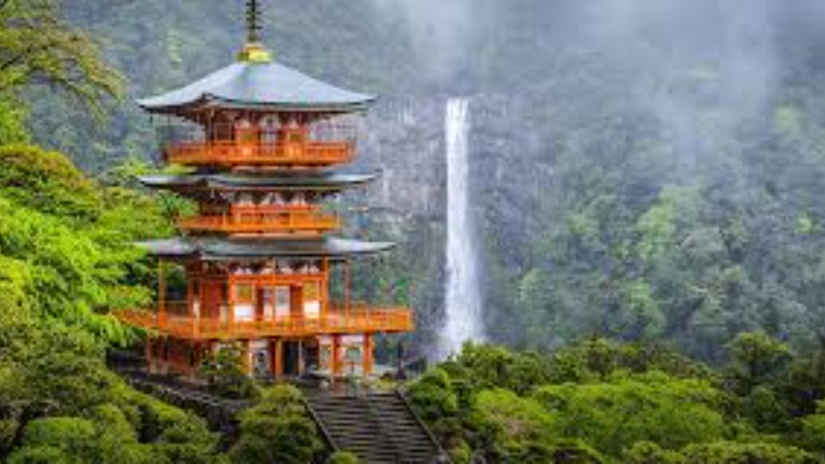 Japonya'ya Turist Akını: 2025 Yılında Rekor Kırıldı!