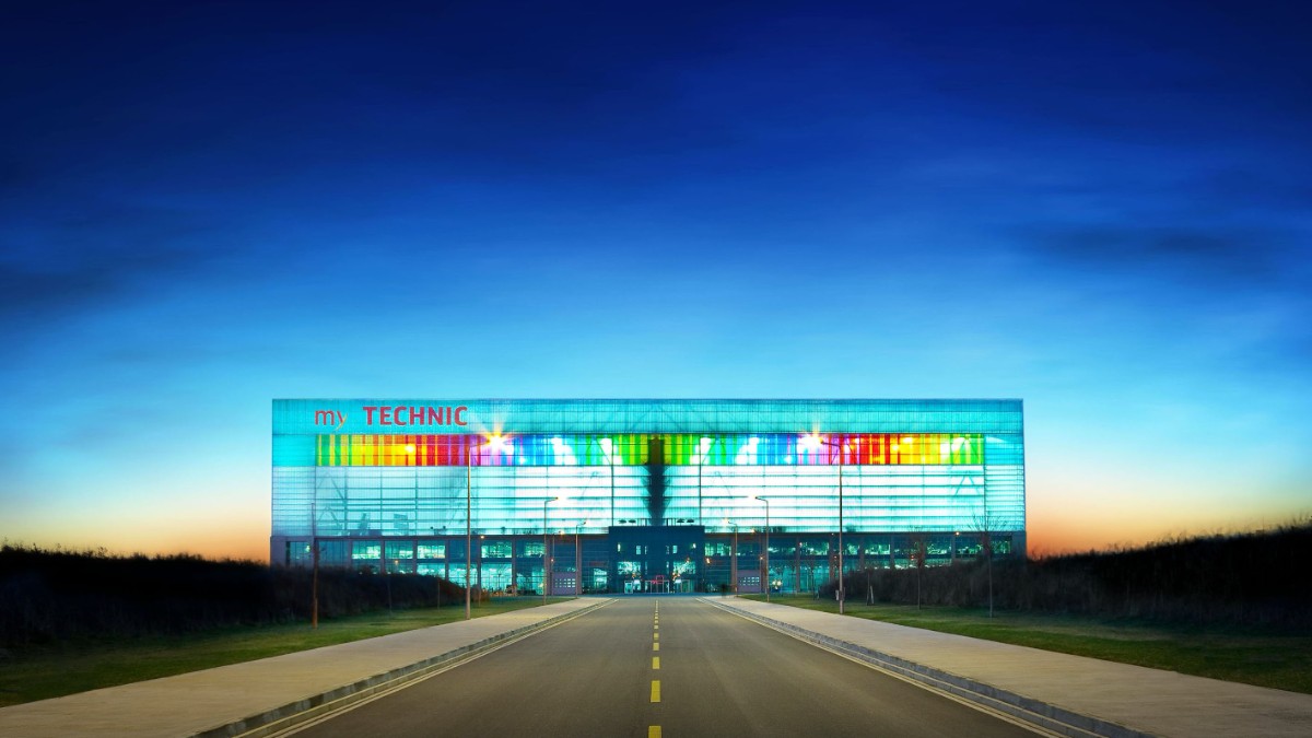 My TECHNIC'te Maaşlar 55 TL'den Sabitlendi: Zam mı, Yetersizlik mi? - Özel Bakım Merkezleri Haberi