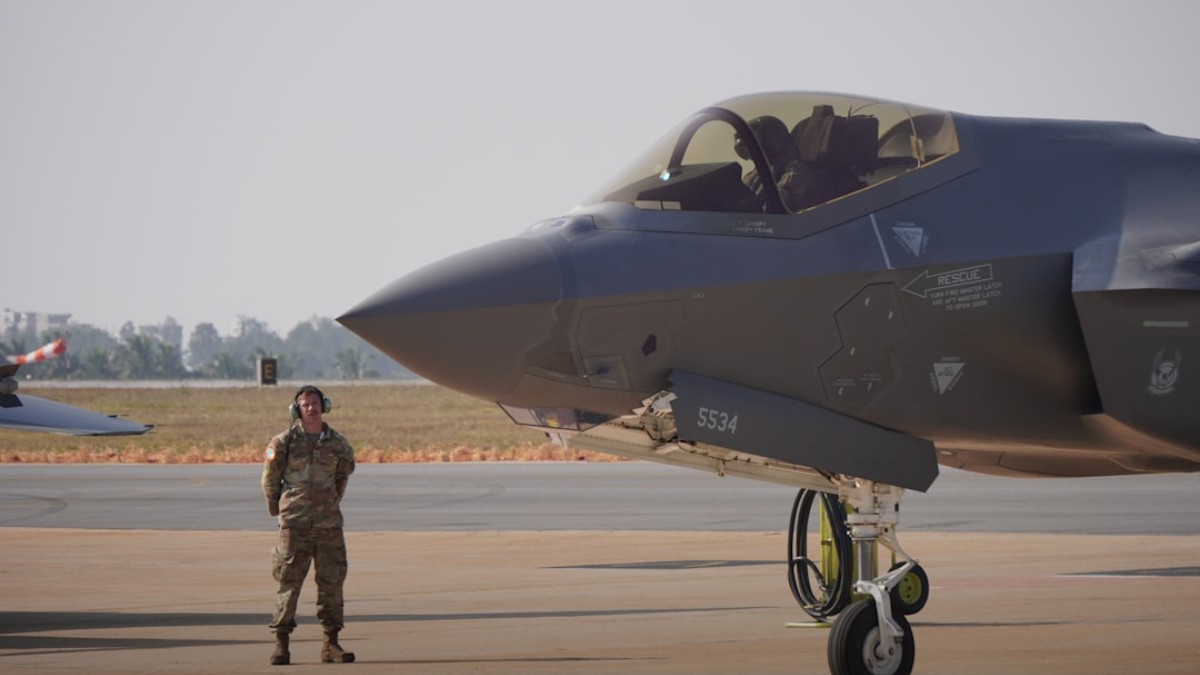 ABD Hava Kuvvetleri Radarsız F-35'leri Teslim Aldı: Üretim Aksaklıkları Tartışma Yarattı - ABD ve NATO Haberi