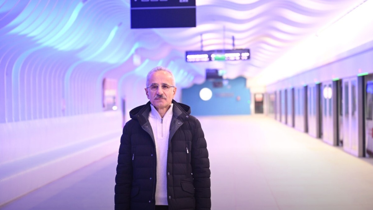 İstanbul Havalimanı Metrosu Rekor Kırdı: 1 Günde 44 Bin Yolcu - İstanbul Havalimanı (İGA) Haberi