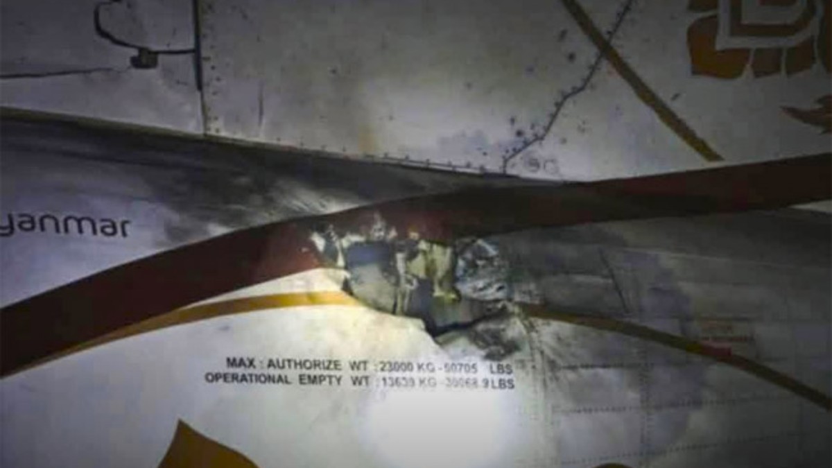 Myanma'da Sivil Havacılığa Şok: Yolcu Uçağına İntihar Drone Saldırısı! - Körfez ve Asya Haberi