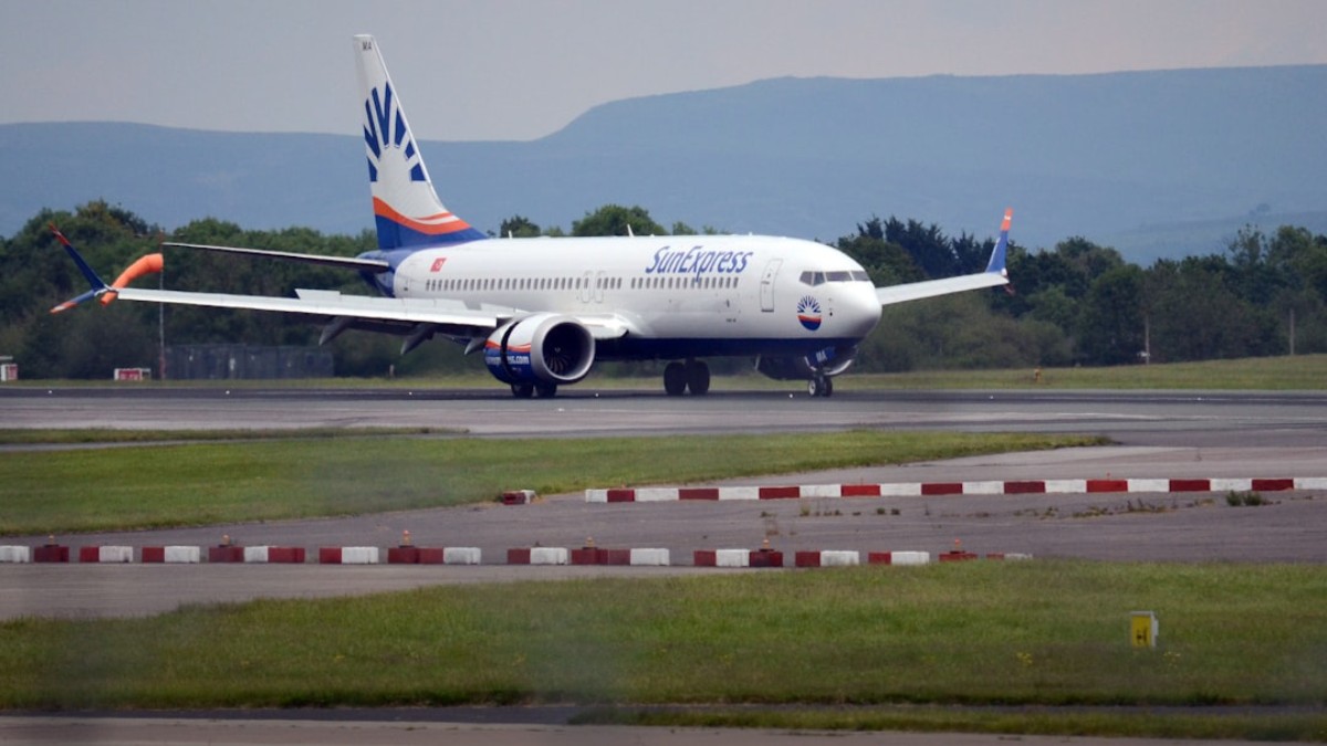 SunExpress'te Alarm: 6 Uçak Tedbir Amaçlı Yerde - SunExpress Haberi