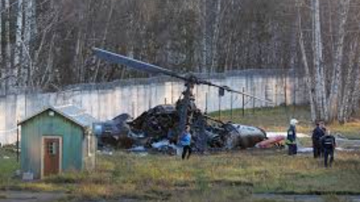 Rusya'da Robinson R44 Kazası: Amur Bölgesi'nde 'Gizemli Helikopter' Enkazı Bulundu, 3 Kişi Hayatını Kaybetti - Genel Havacılık Haberi