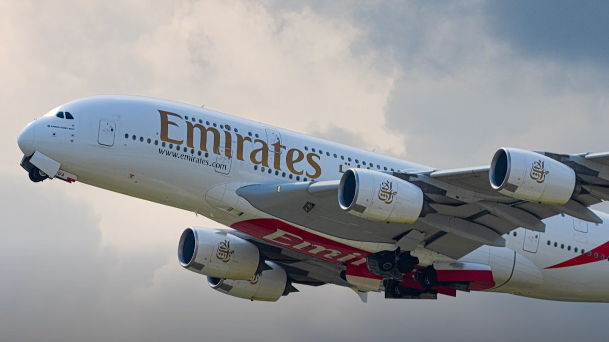 Emirates Uçuş İptallerini Uzattı: Dubai Havalimanı Güvenliği Mercek Altında - Körfez ve Asya Haberi