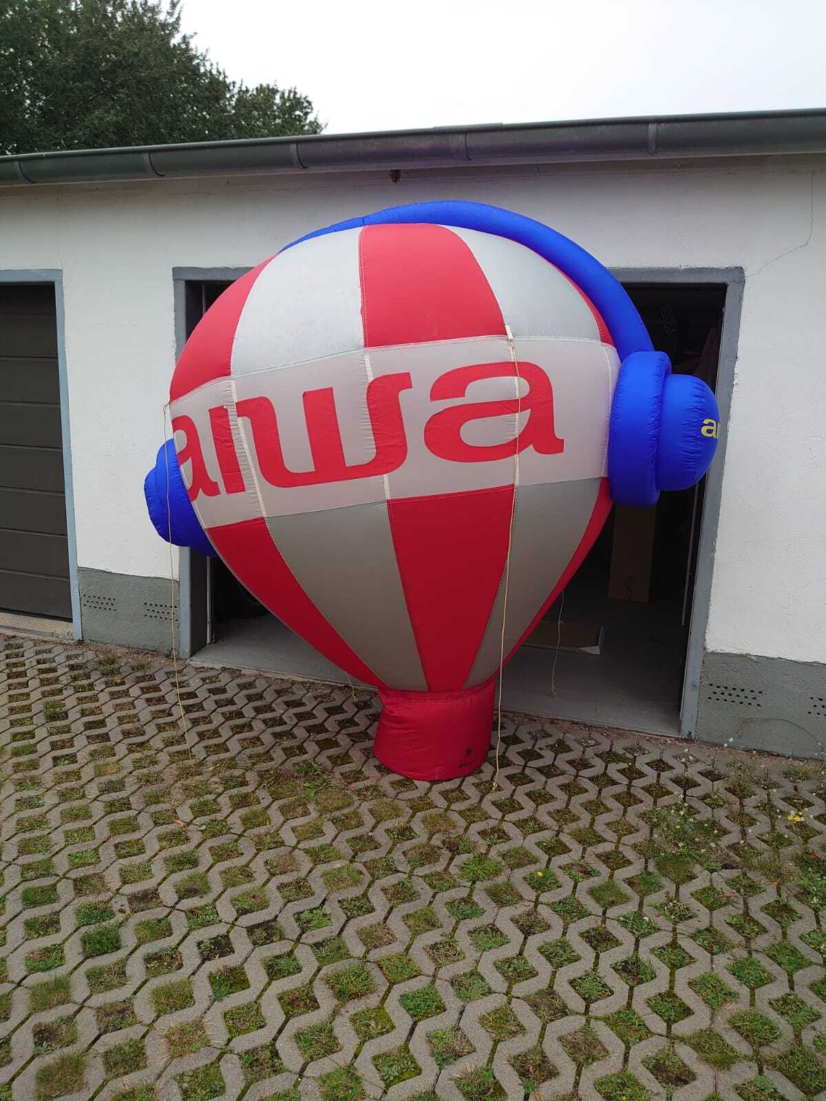 AIWA Balloon