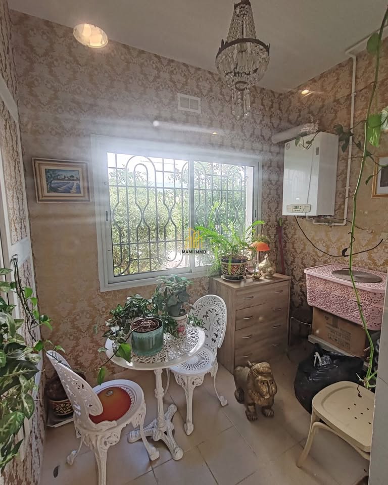 شقة S+2 للبيع في شطرانة، سكرة، أريانة