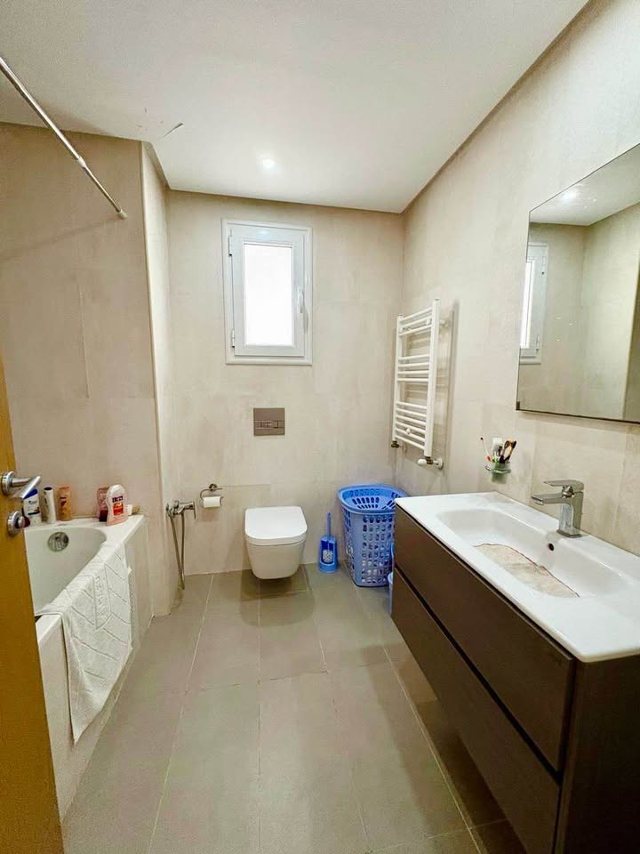 شقة S+2 للبيع في سكرة، سكرة، أريانة