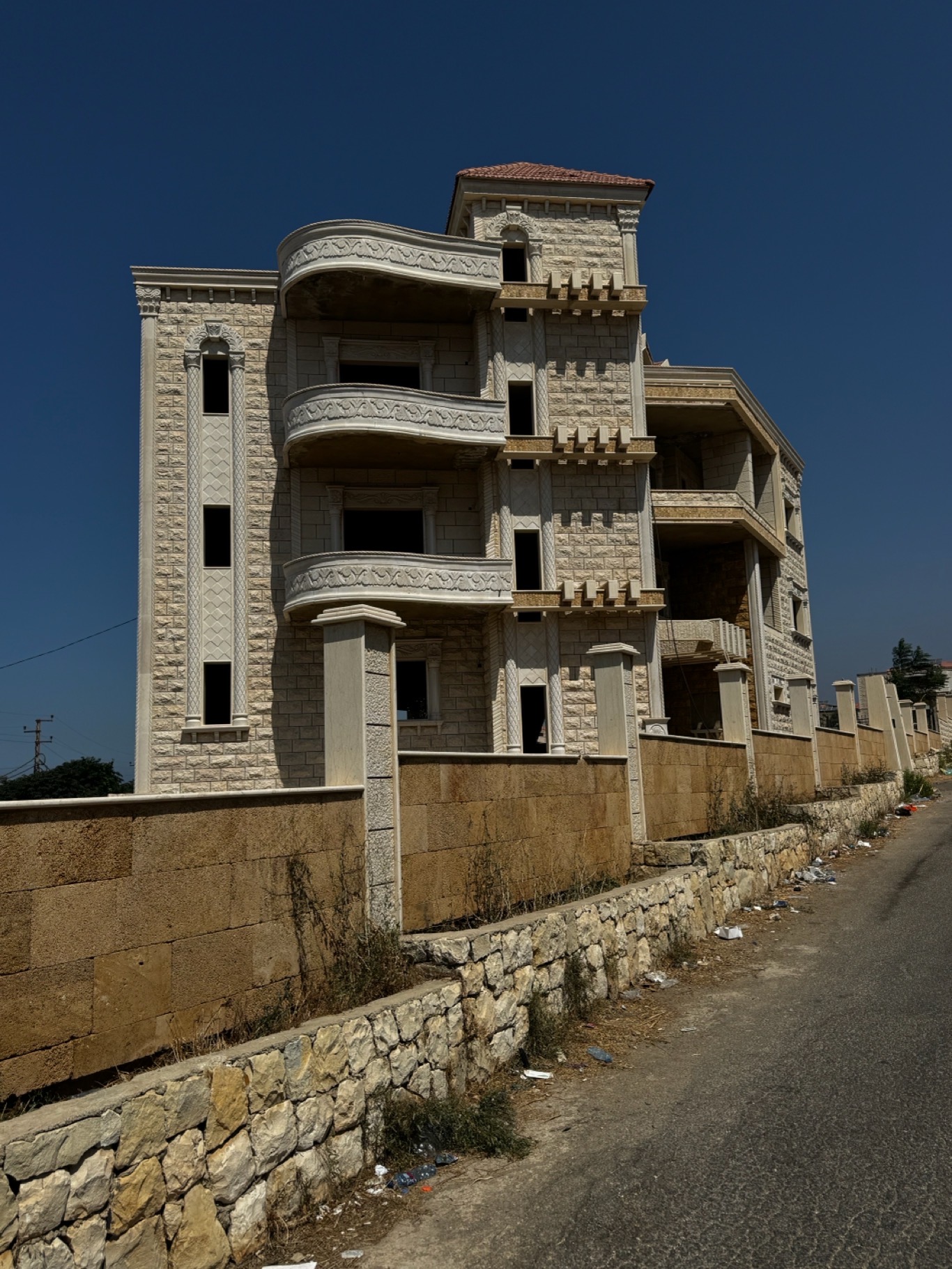 Villa