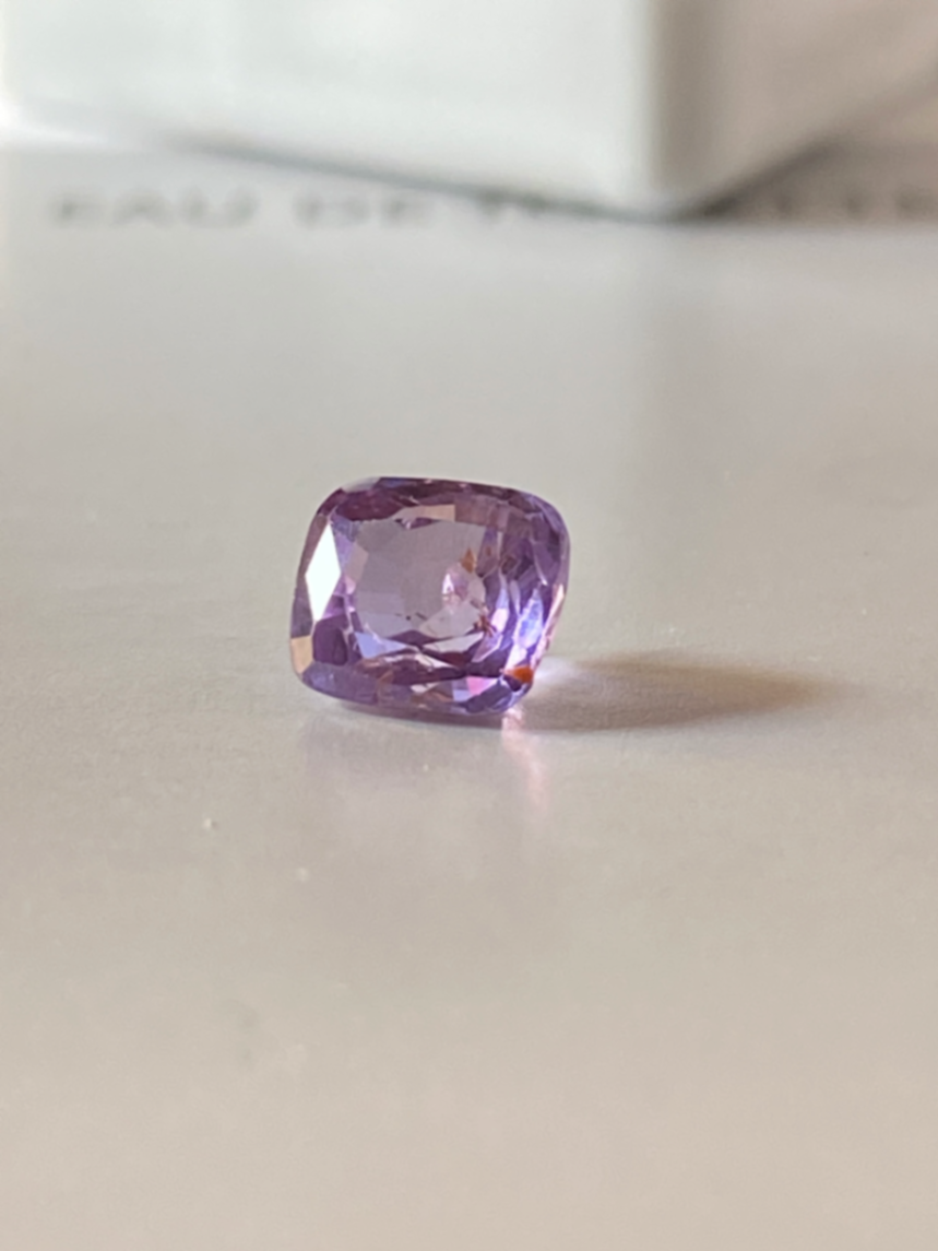 Violet Sapphire (Indher Neelam) - 1.6ct thumbnail 7