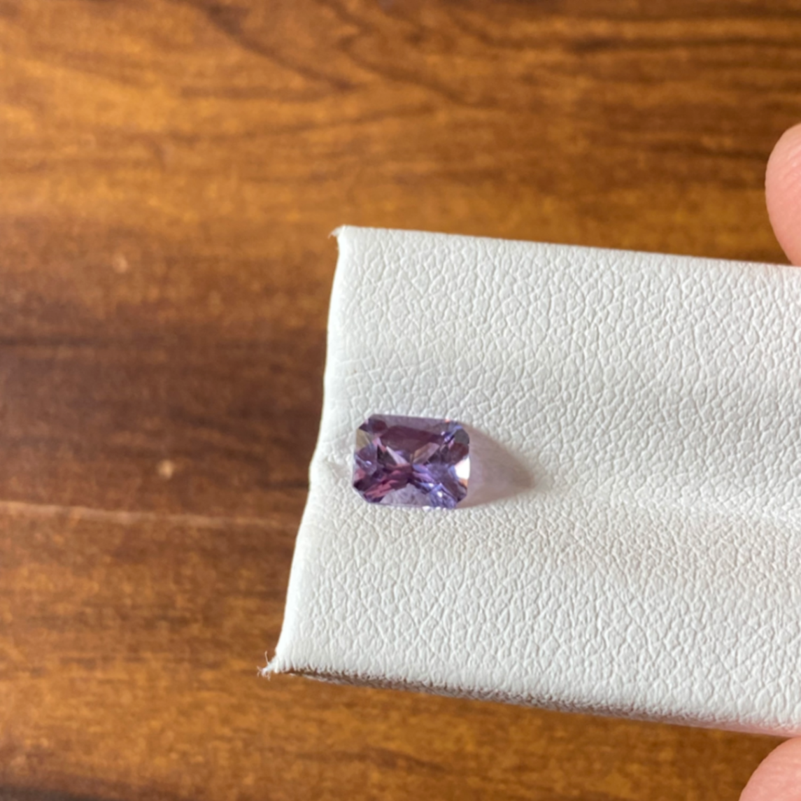 Violet Sapphire (Indher Neelam) - 1ct thumbnail 4