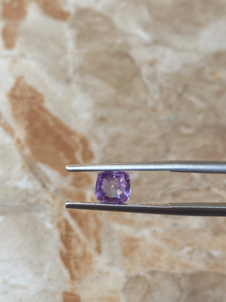 Violet Sapphire (Indher Neelam) - 1.4ct thumbnail 2