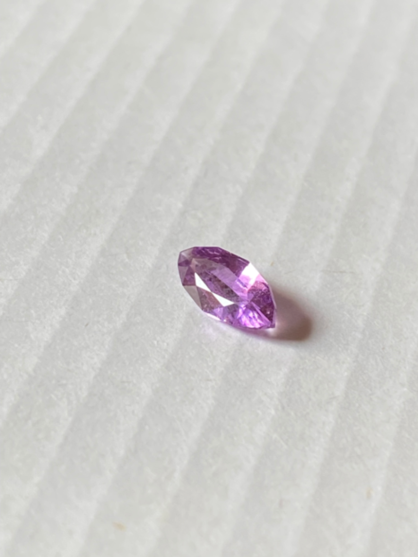 Pink Sapphire - 0.95ct thumbnail 2