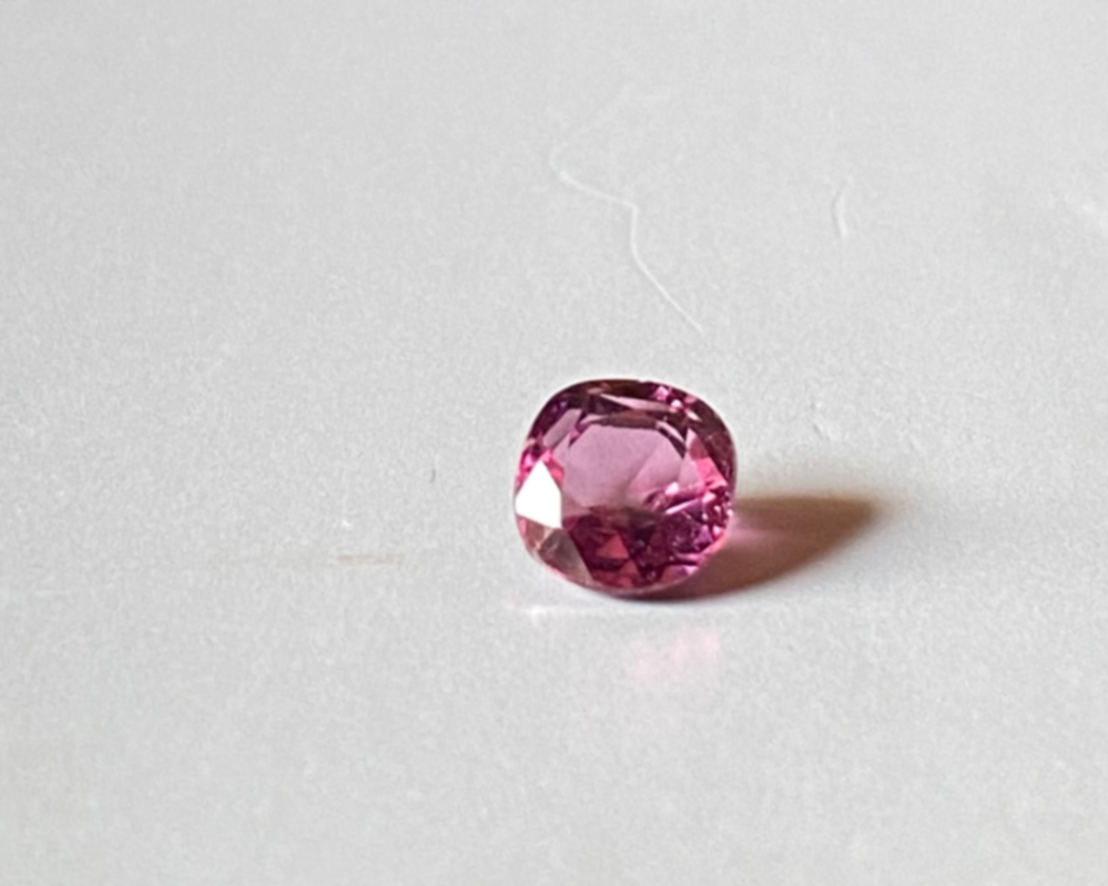 Pink Sapphire - 0.80ct - Image 1