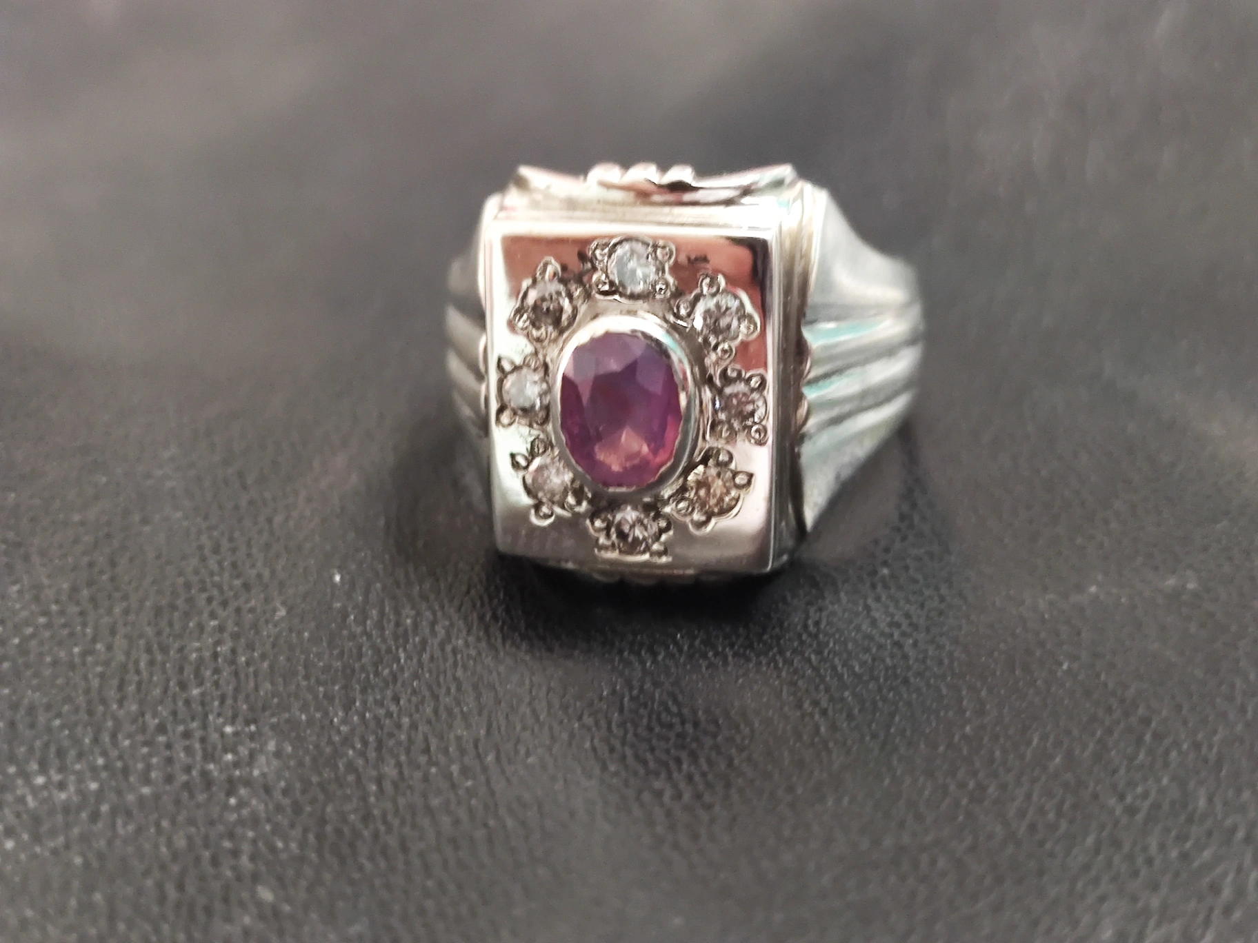 Pink Sapphire Sterling Silver Ring thumbnail 3