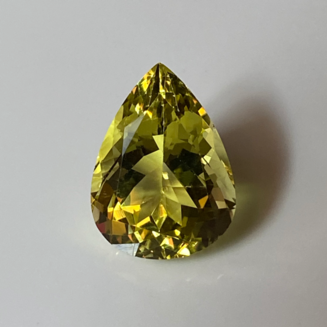Lemon Topaz - 13.80ct - Image 1