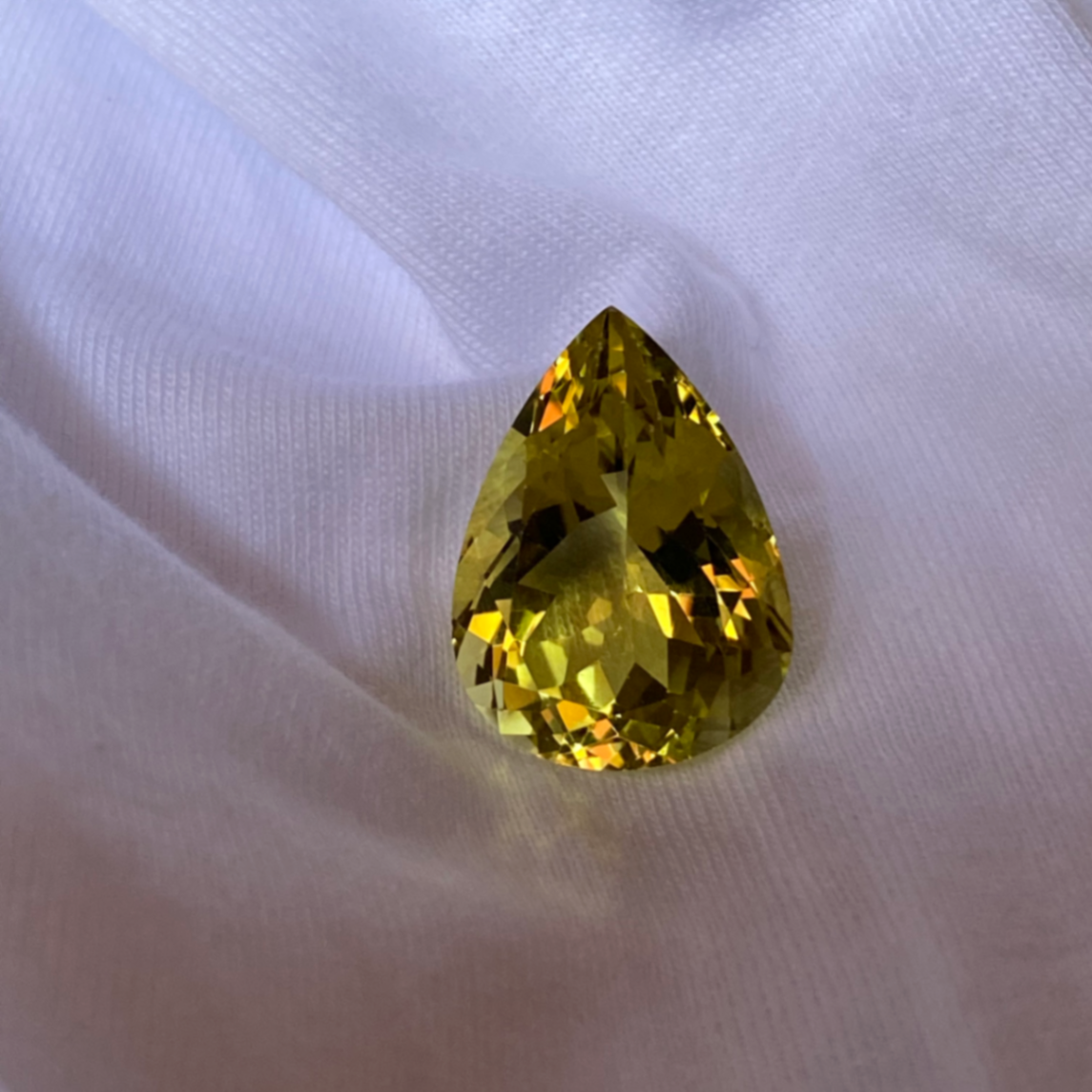Lemon Topaz - 13.80ct thumbnail 8