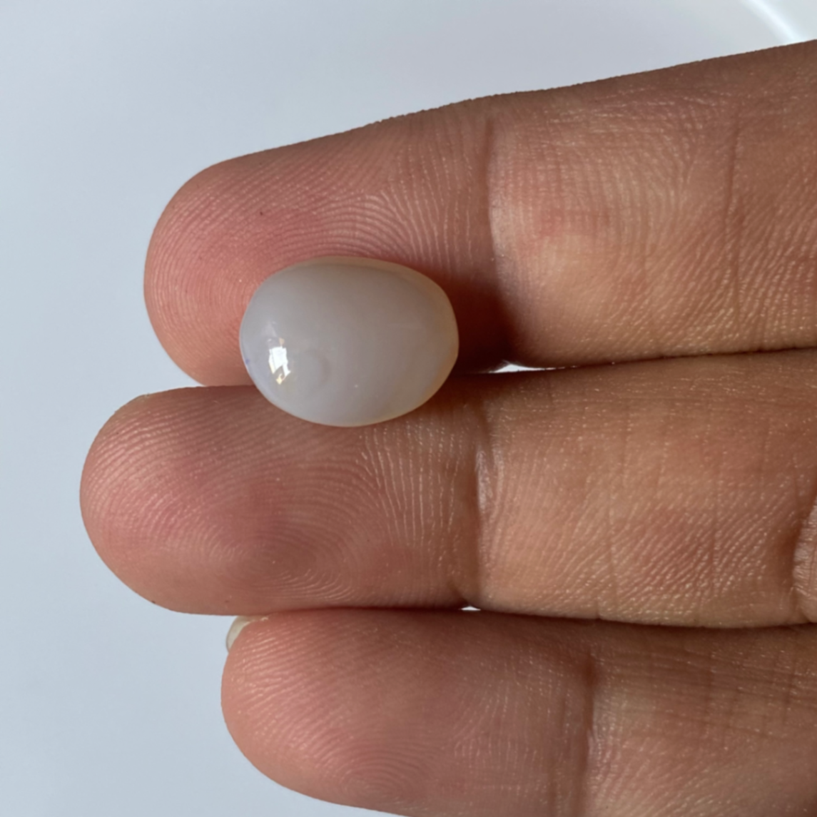 Australian White Opal- 5.70ct - Image 1
